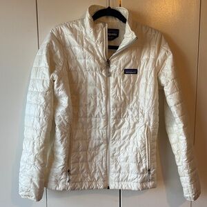 Patagonia Women's White Puffer Jacket Nanopuff